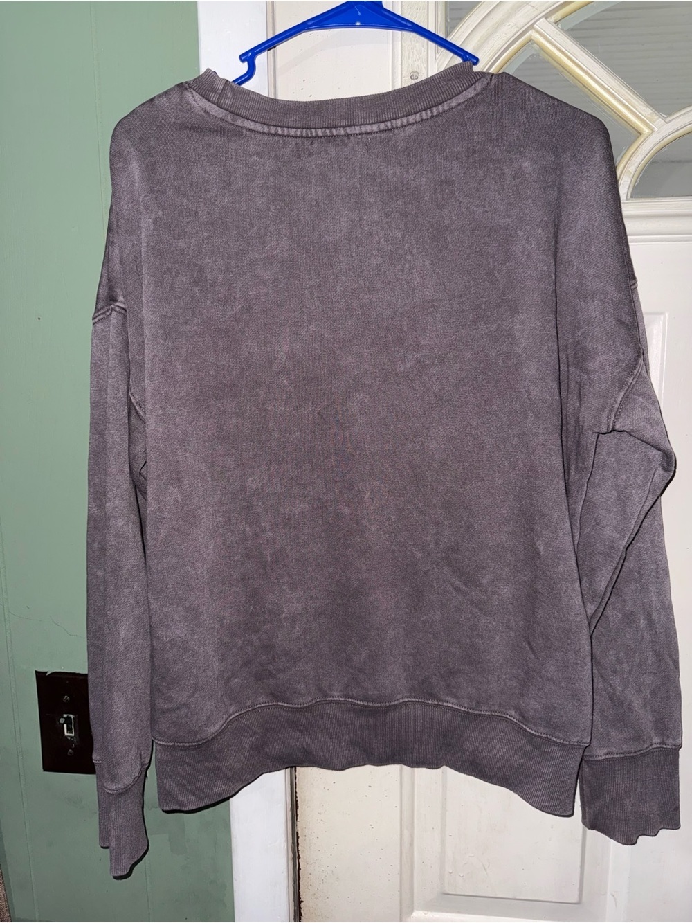 Maurice’s Wisconsin sweater - Picture 4 of 5